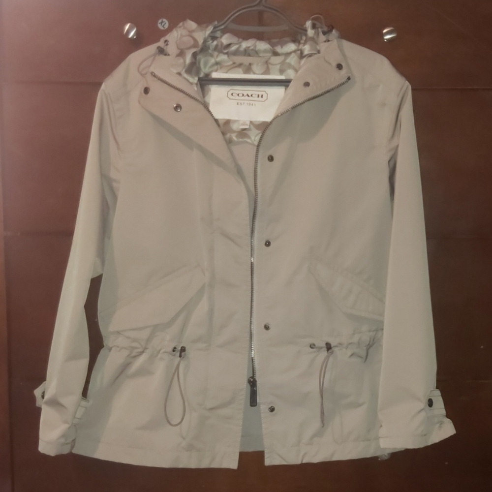 * ON HOLD * Coach Spring Jacket - Picture 3 of 4